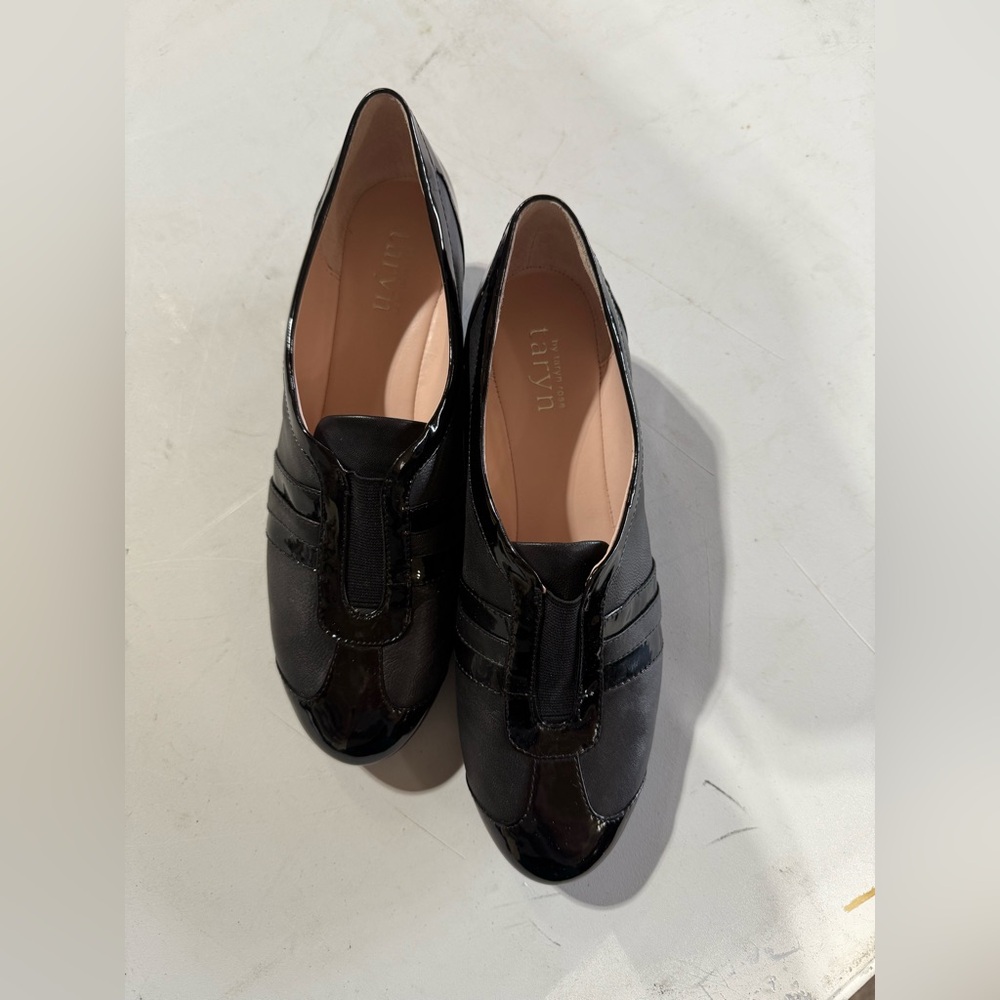 Taryn Rose Black Patent Leather Loafers Size 9